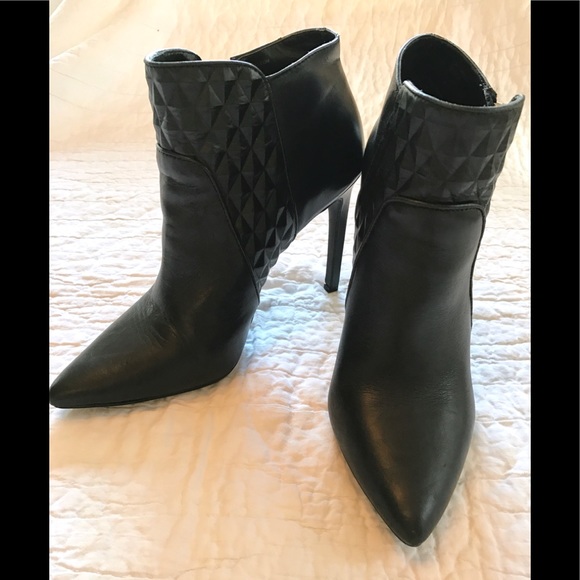 bcbgeneration black booties